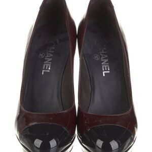 Chanel Women's Burgundy and Black Pumps